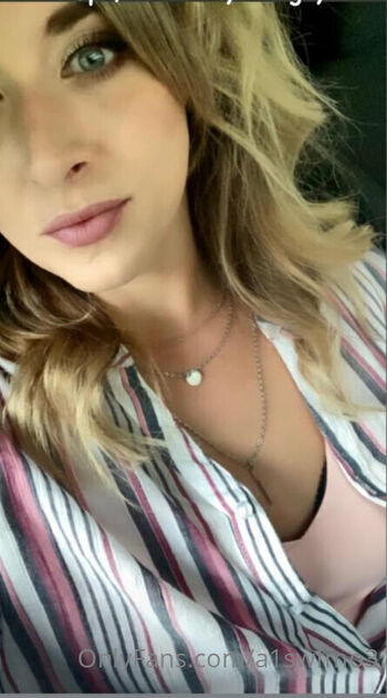 Full leaked Aswfmo private onlyfans photo
