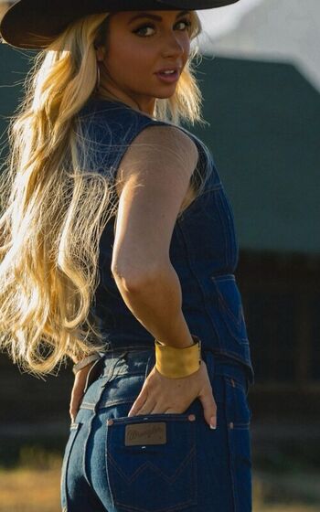 Full leaked Adysonk private onlyfans photo