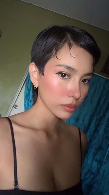 Full leaked Aienabatrisaa private onlyfans photo
