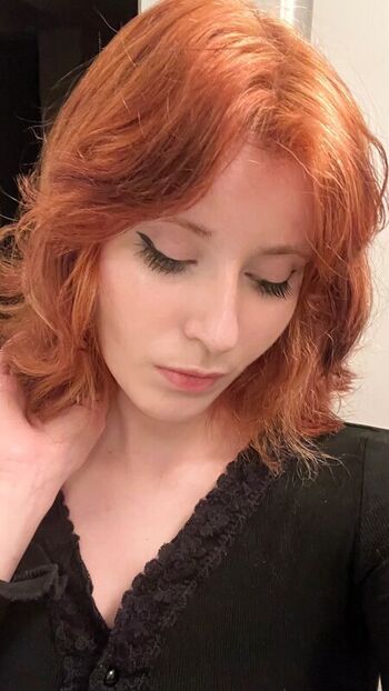 Full leaked Akutles private onlyfans photo