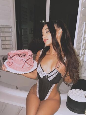 Full leaked Alahna ly private onlyfans photo