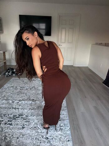 Full leaked Alahnaly page private onlyfans photo