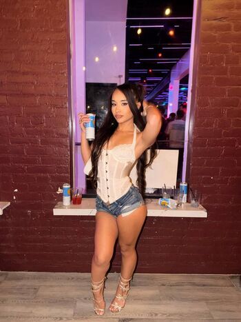 Full leaked Alahnaly private onlyfans photo