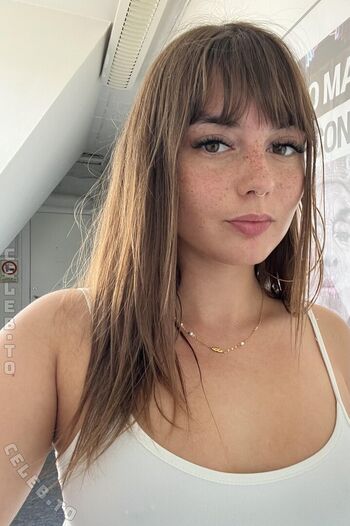 Alexia Burns