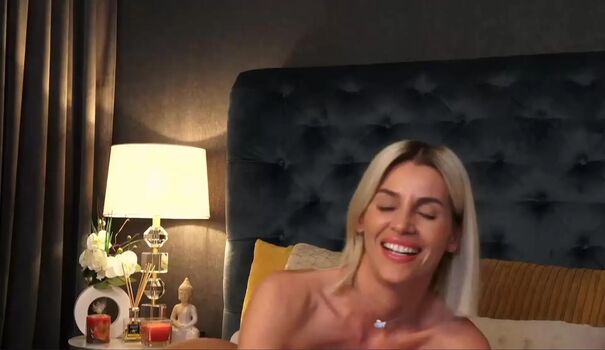 Full leaked Anemarie art private onlyfans photo