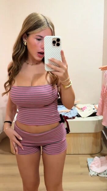 Ariana White