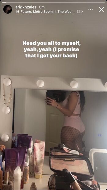 Full leaked Arigxnzalez page private onlyfans photo