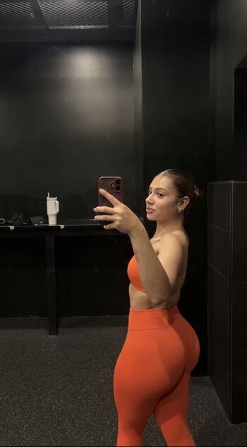 Full leaked Arigxnzalez private onlyfans photo