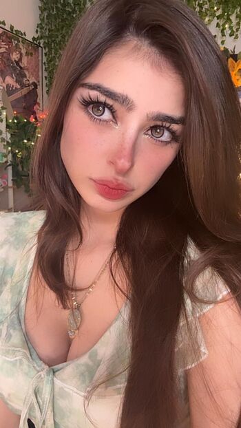 ARUUU