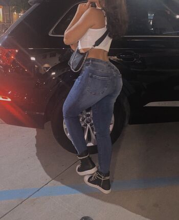 Full leaked Ash kash private onlyfans photo
