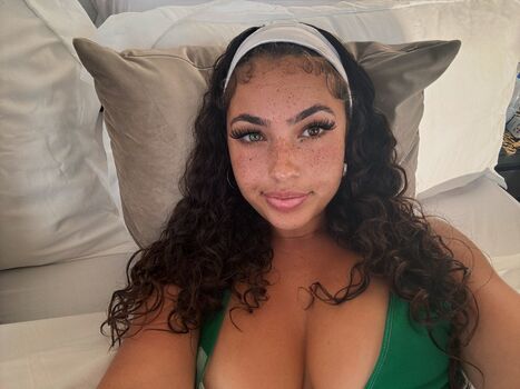 Full leaked Ash kash private onlyfans photo