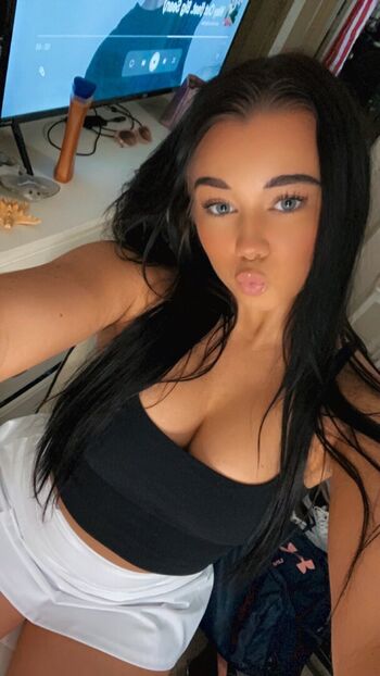 Full leaked Ashhcashhh private onlyfans photo