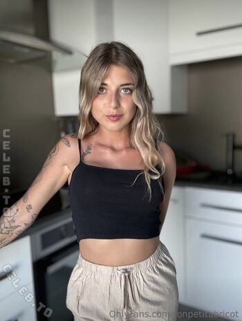 Full leaked Ava abricot private onlyfans photo