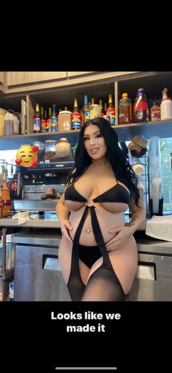 Full leaked Ava alvares private onlyfans photo