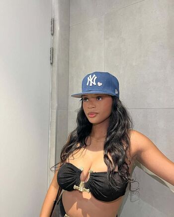 Ayanda Pambo