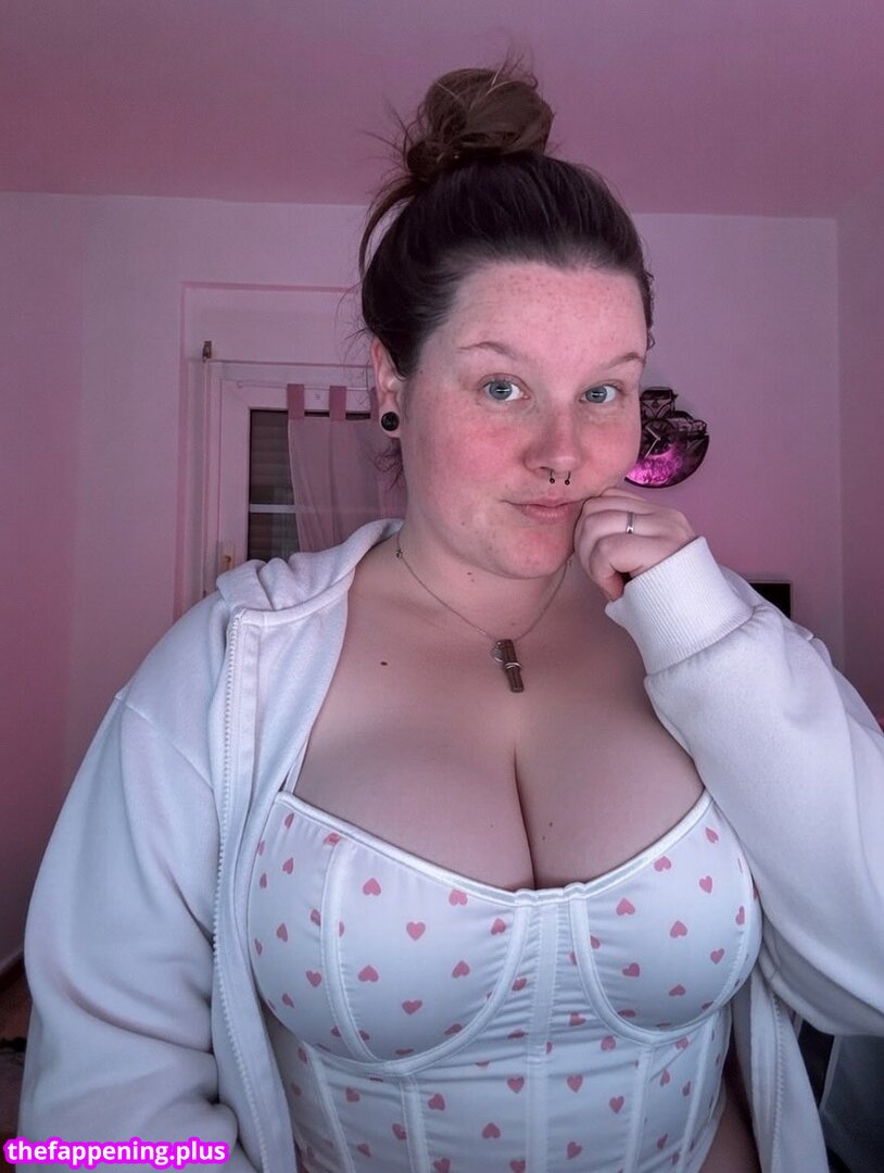 BBW / bbw_layla / chubby / curvy ladies / embersweetsvip / https: / monafaith / norarosejeanxx / vichotflix Nagie OnlyFans Zdjęcie #30