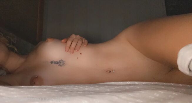 Full leaked Bbygirljules private onlyfans photo