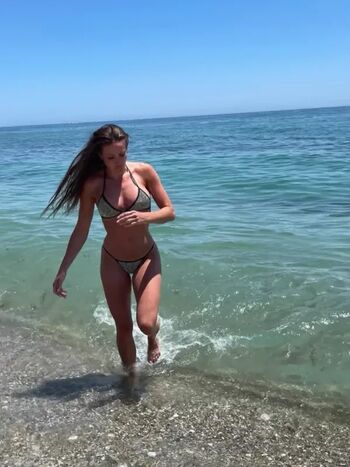 Full leaked Bea malecki private onlyfans photo
