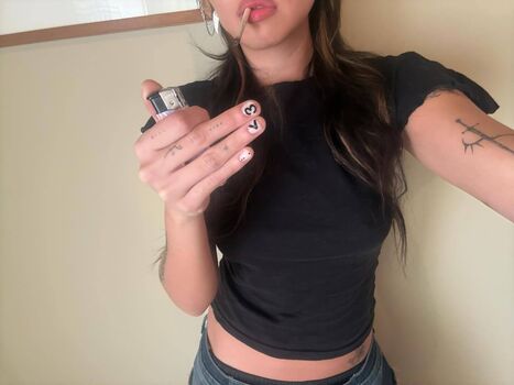 Beabadoobee Radvxz