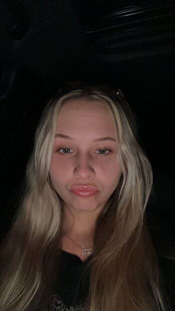 Full leaked Butterfliesnkisses private onlyfans photo