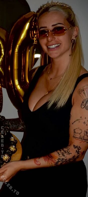 Full leaked Carina spack private onlyfans photo