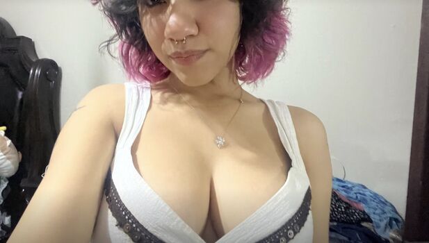 carmennl0ve