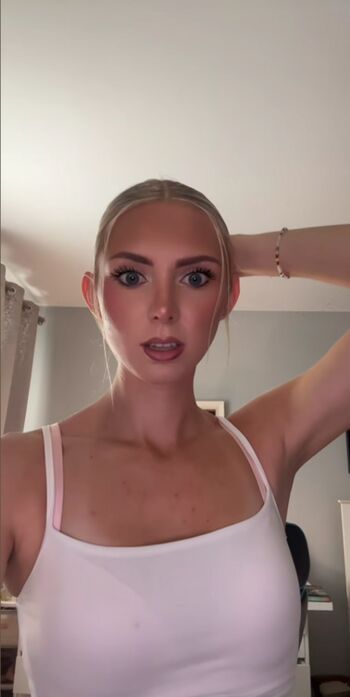Full leaked Carolina firkowski private onlyfans photo