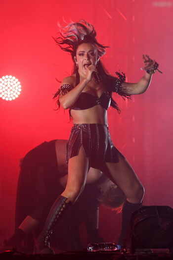 Charli XCX
