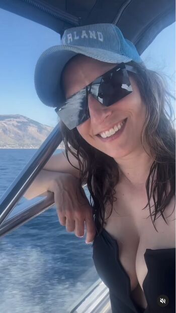 Chelsea Peretti