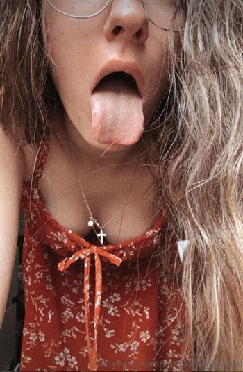Full leaked Chelsiesky xoxo private onlyfans photo