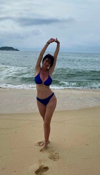 Cintia E Martínez