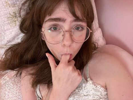 Full leaked Clarabelles private onlyfans photo
