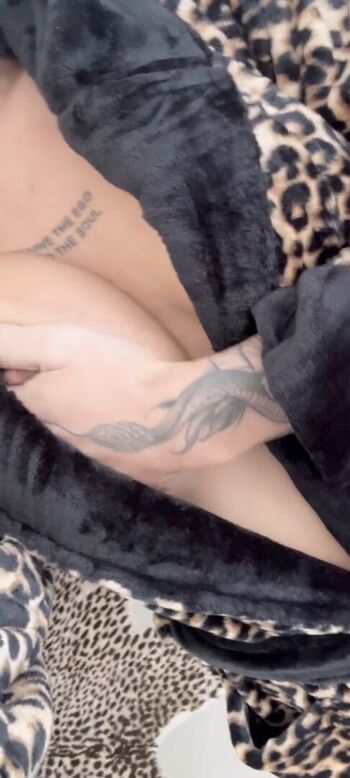 Full leaked Cora jade private onlyfans photo