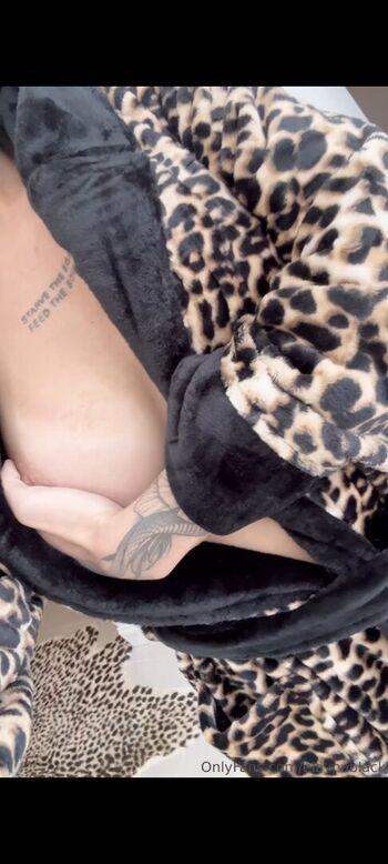 Full leaked Cora jade private onlyfans photo