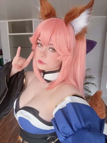 Cringycatgirl