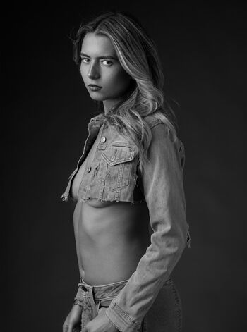 Daniella lapo