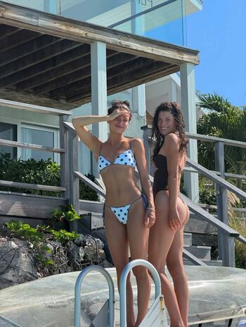 Davis Sisters