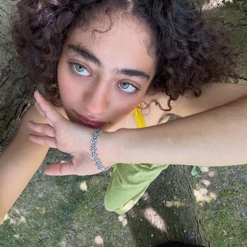 Full leaked Deba hekmat private onlyfans photo