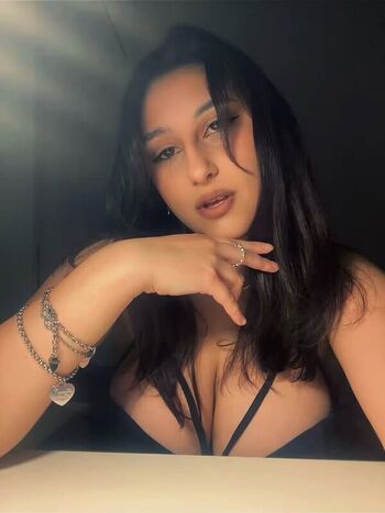Full leaked Delia tomasulo private onlyfans photo