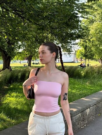 Full leaked Delya asmr private onlyfans photo