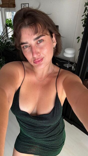 Full leaked Dilan ay private onlyfans photo
