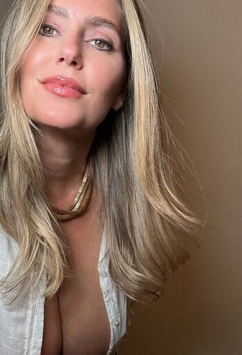 Diora Baird