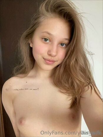 Full leaked Disiosii private onlyfans photo