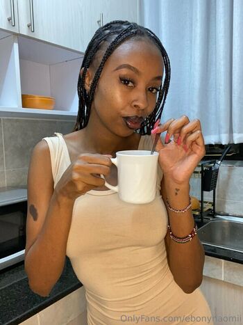 ebonynaomii