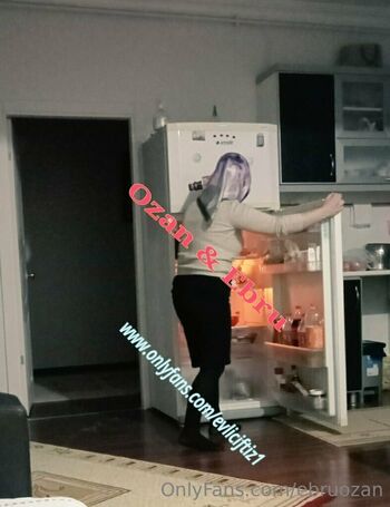 Full leaked Ebruozan private onlyfans photo