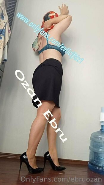 Full leaked Ebruozan private onlyfans photo