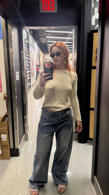 Full leaked Elley duhe private onlyfans photo