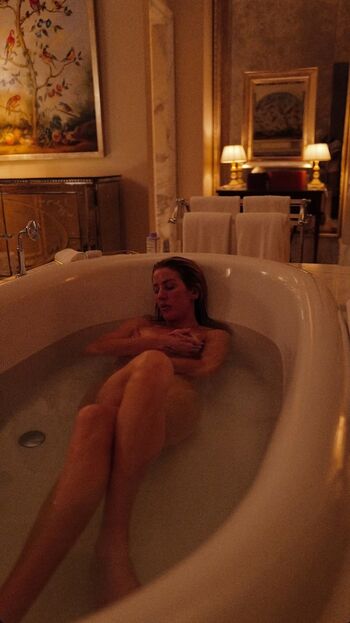 Ellie Goulding