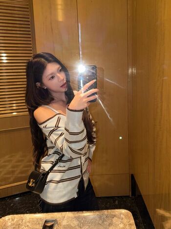 Full leaked Elyn leong private onlyfans photo