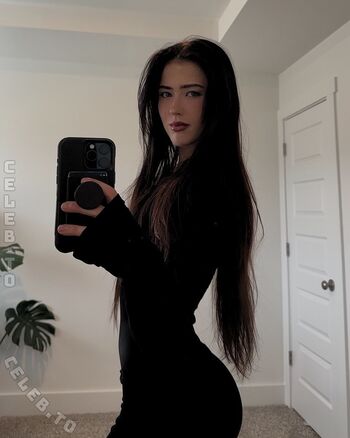 Full leaked Emma lanyi ratcliffe page private onlyfans photo